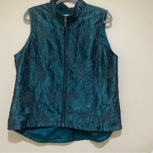 Women’s Coldwater Creek Brand Metallic Green Floral Zip-Up Lightweight Vest S: L